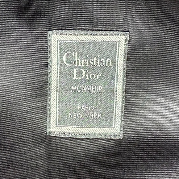 Vintage Christian Dior Trench Coat Zip On Off Wool Blend
Liner Size 42L - Picture 3 of 9